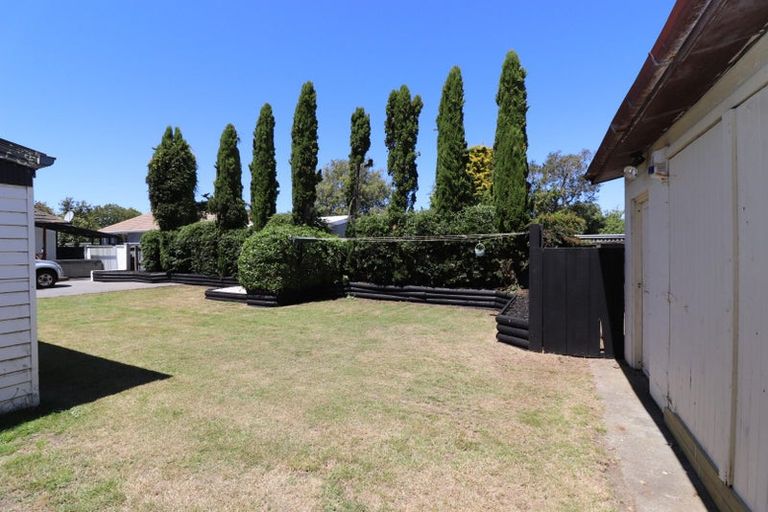 Photo of property in 315 Burwood Road, Burwood, Christchurch, 8083