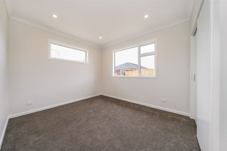 Photo of property in 12 Poulson Grove, Trentham, Upper Hutt, 5018