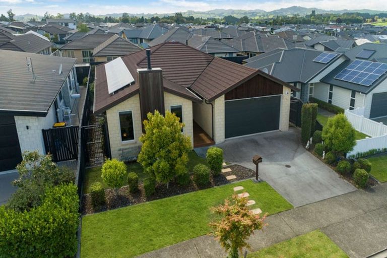 Photo of property in 26 Penetaka Heights, Pyes Pa, Tauranga, 3112