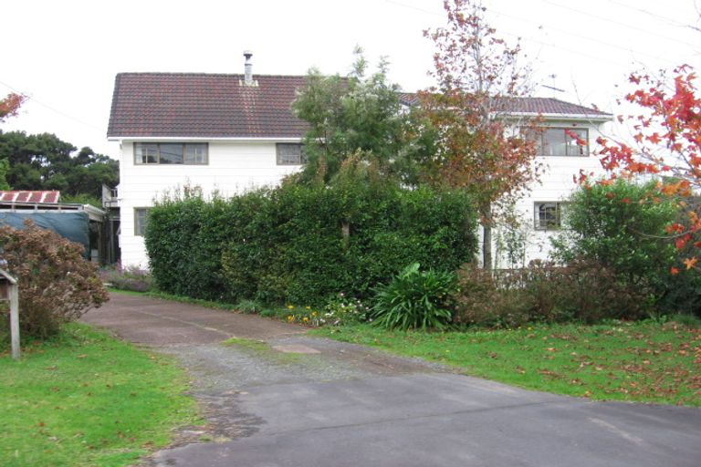 Photo of property in 14 Traffic Road, Greenhithe, Auckland, 0632