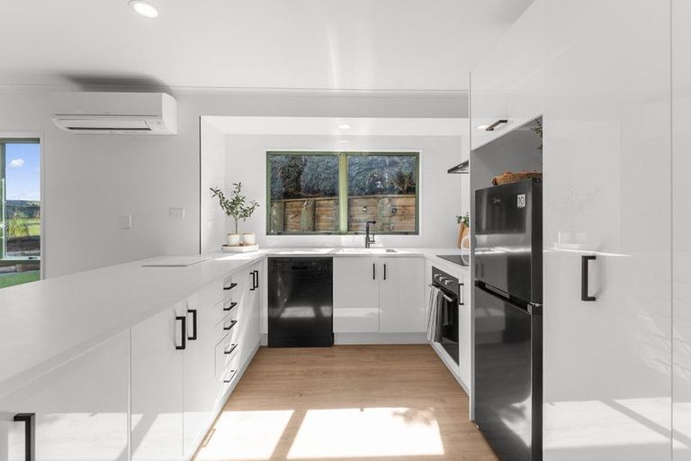 Photo of property in 17 Baden Street, Otumoetai, Tauranga, 3110