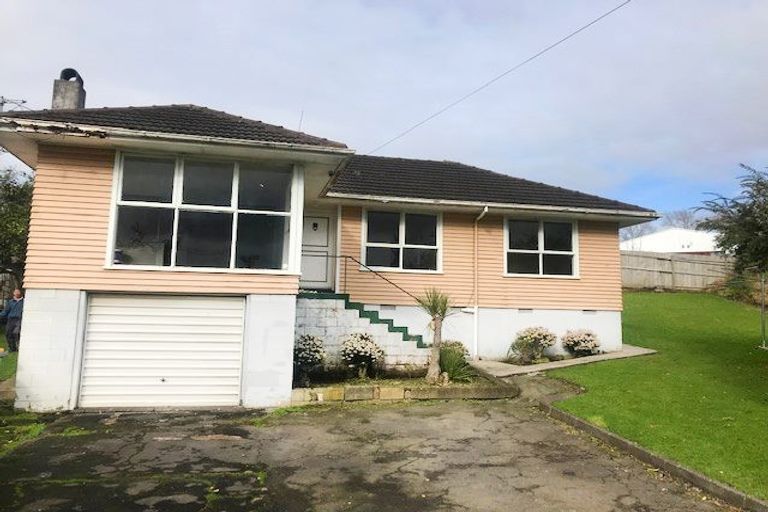 Photo of property in 15 Stainton Place, Otara, Auckland, 2023