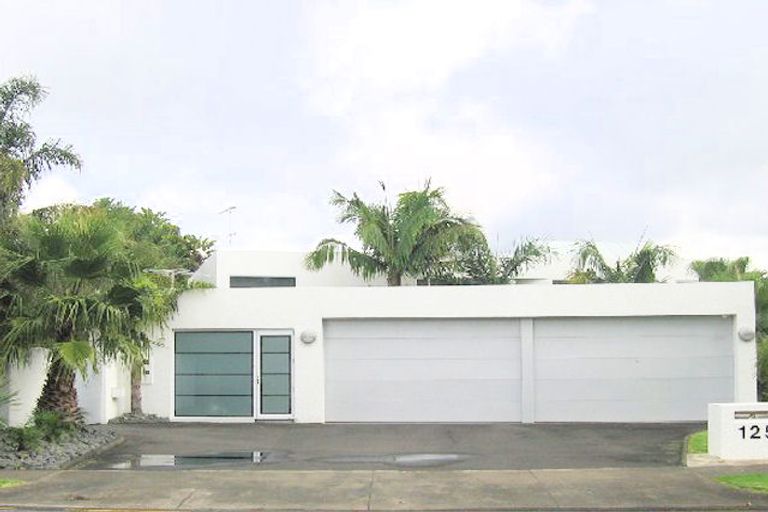 Photo of property in 125 Fisher Parade, Sunnyhills, Auckland, 2010