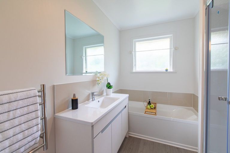 Photo of property in 11 Carlson Crescent, Silverdale, Hamilton, 3216