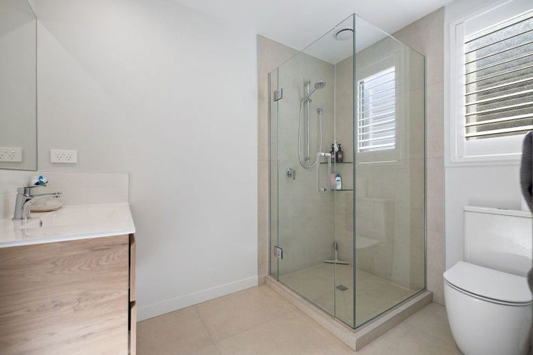 Photo of property in 9 Mulholland Drive, Jacks Point, 9371