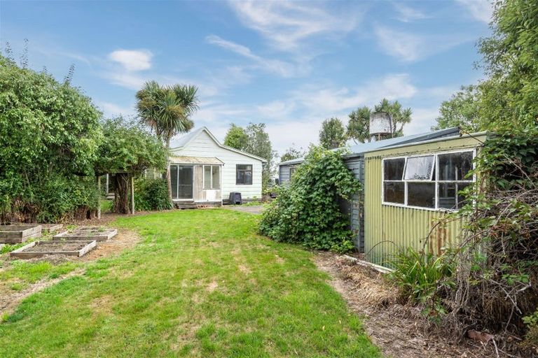 Photo of property in 37 Pembertons Road, Sefton, 7477