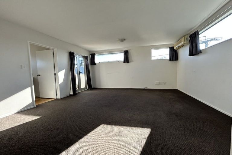 Photo of property in 1/22 Heywood Terrace, Richmond, Christchurch, 8013