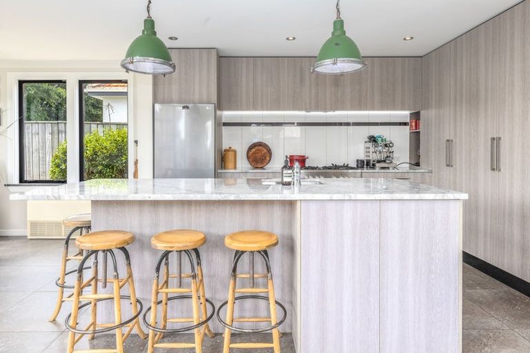 Photo of property in 79b Golf Road, Paraparaumu Beach, Paraparaumu, 5032