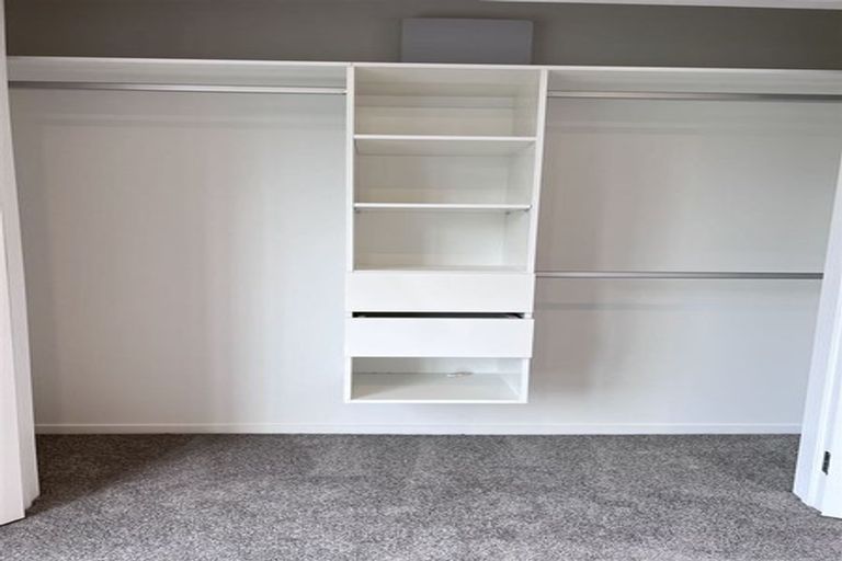 Photo of property in 8a Neptune Avenue, Beach Haven, Auckland, 0626