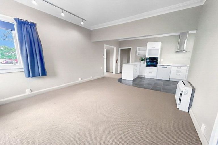 Photo of property in 67 East Street, Feilding, 4702