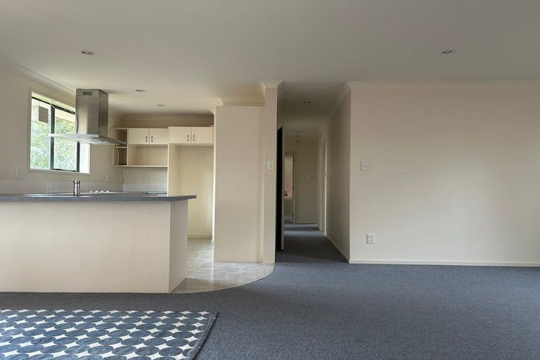 Photo of property in 9 Clover Drive, Henderson, Auckland, 0610