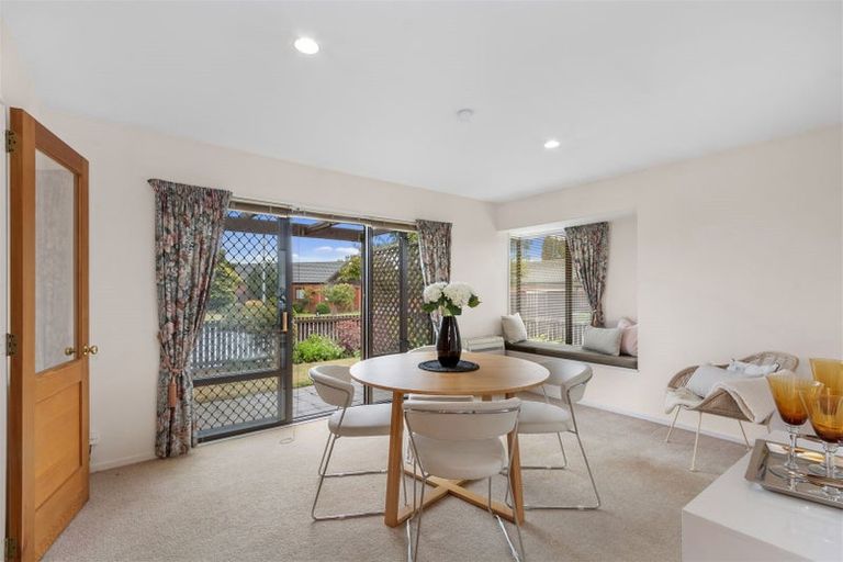 Photo of property in 40 Munro Street, Redwood, Christchurch, 8051