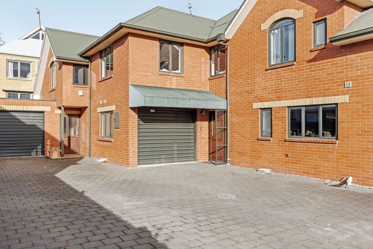 Photo of property in 2/384 Madras Street, Christchurch Central, Christchurch, 8013
