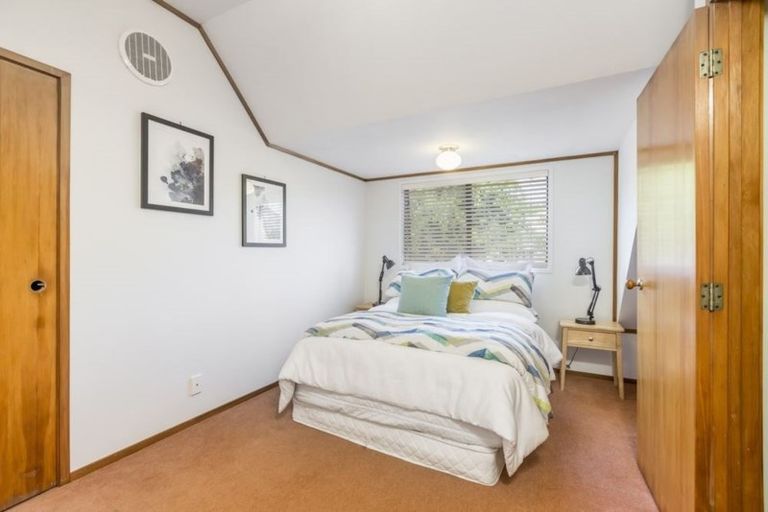 Photo of property in 3/16 Mahara Avenue, Birkenhead, Auckland, 0626