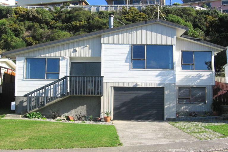 Photo of property in 33 Old Coach Road, Johnsonville, Wellington, 6037