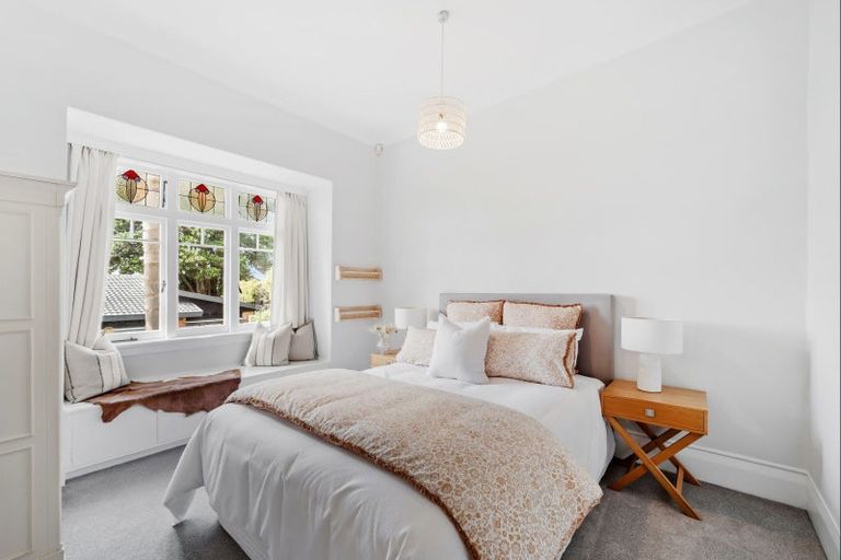 Photo of property in 3/7 Seaview Road, Northcote, Auckland, 0627