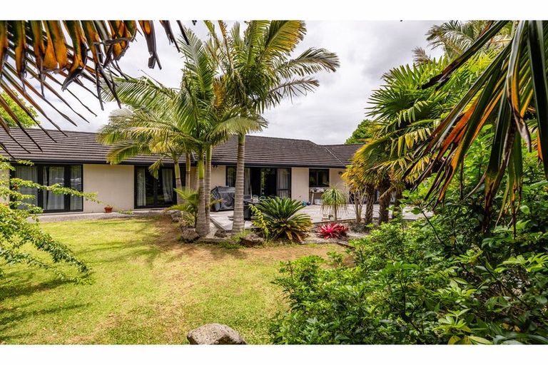 Photo of property in 2 Pickmere Lane, Kerikeri, 0230