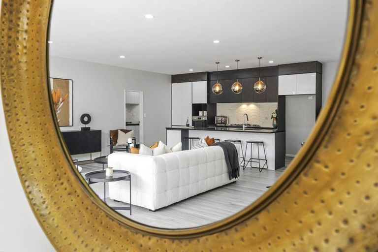 Photo of property in 27 Surf View Crescent, Red Beach, 0932