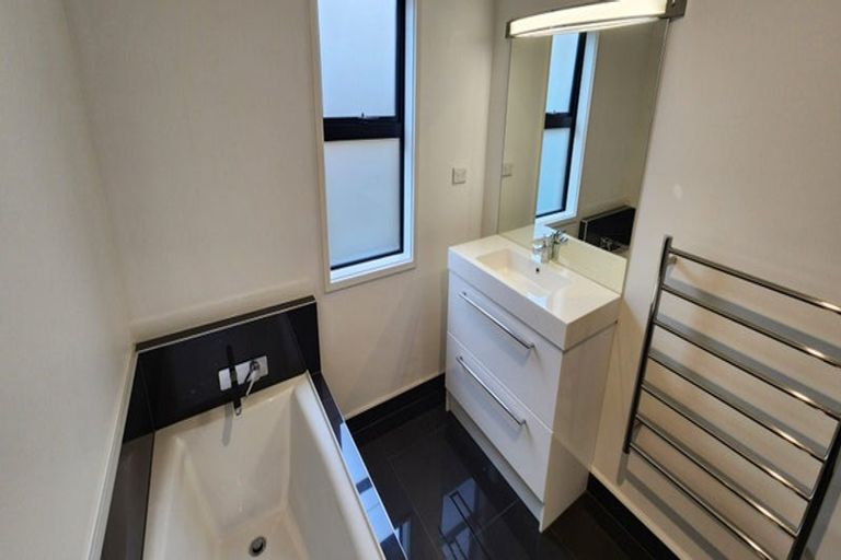 Photo of property in 507 Richmond Road, Lepperton, New Plymouth, 4373