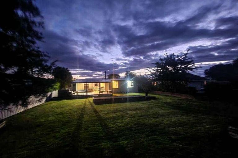 Photo of property in 64 Highfield Terrace, Newfield, Invercargill, 9812