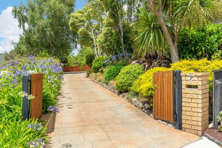 Photo of property in 7 Carlow Grove, Birchville, Upper Hutt, 5018