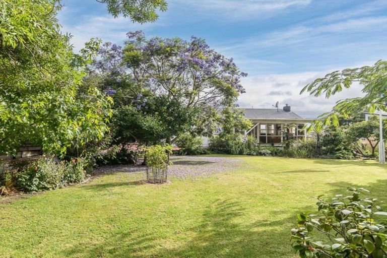 Photo of property in 11 Konini Grove, Raumati Beach, Paraparaumu, 5032
