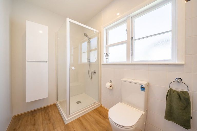 Photo of property in 12 Glenside Road, Glenside, Wellington, 6037