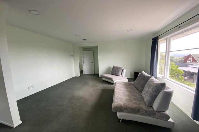 Photo of property in 14 Strid Road, Te Atatu South, Auckland, 0610