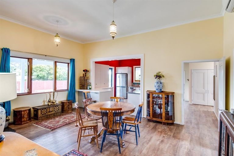 Photo of property in 44 Mcgreevy Street, Waipawa, 4210