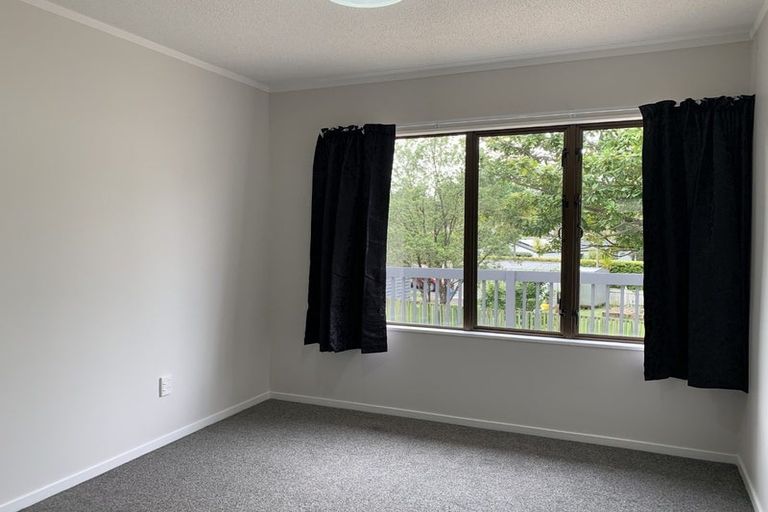 Photo of property in 8 Wirihana Road, Titirangi, Auckland, 0604