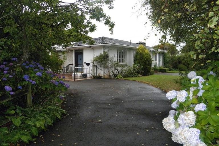 Photo of property in 69 Otatara Road, Otatara, Invercargill, 9879