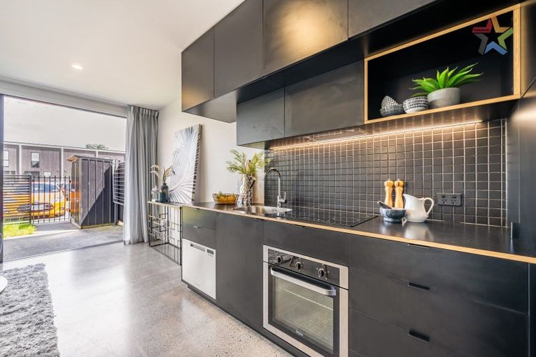 Photo of property in 6 Te Ara O Paetutu, Petone, Lower Hutt, 5012