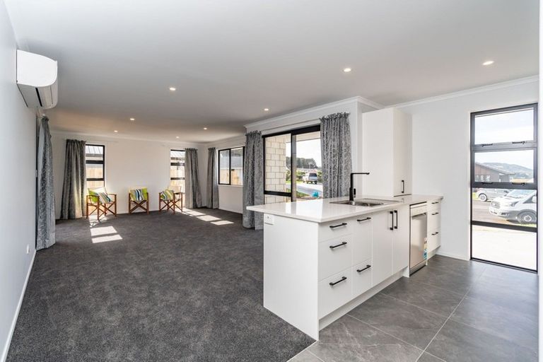 Photo of property in 27 Okaihau Place, Tikipunga, Whangarei, 0112