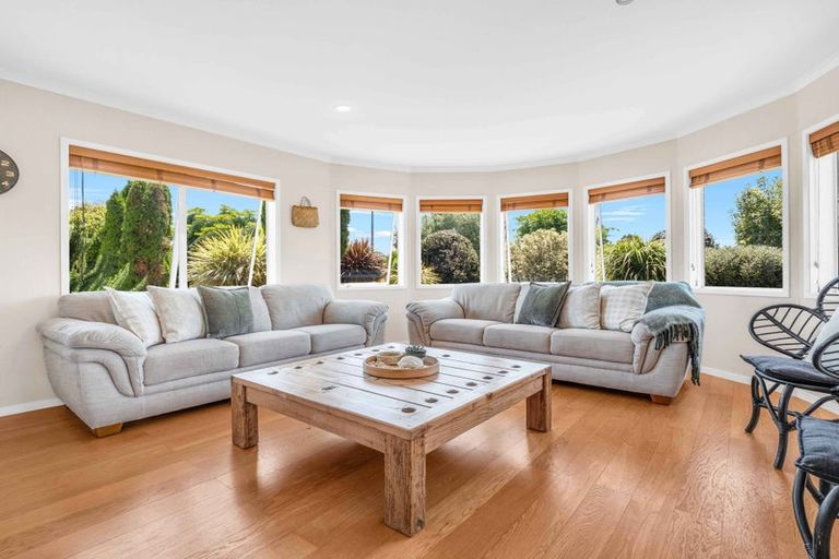 Photo of property in 3 Omana Avenue, Shelly Beach, Helensville, 0874