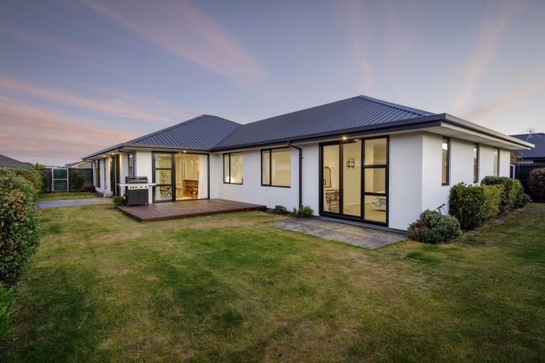 Photo of property in 38 Ellesmere Street, Marshland, Christchurch, 8083