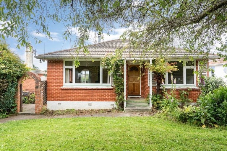 Photo of property in 98 Helensburgh Road, Halfway Bush, Dunedin, 9010