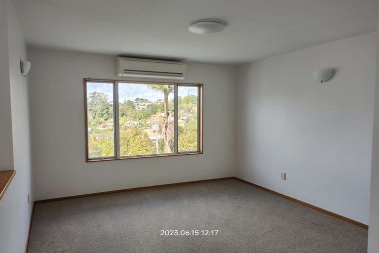 Photo of property in 16 Elsfield Place, Torbay, Auckland, 0630