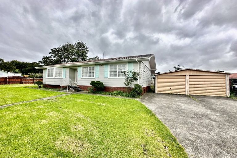 Photo of property in 2 Ulay Place, Clover Park, Auckland, 2019