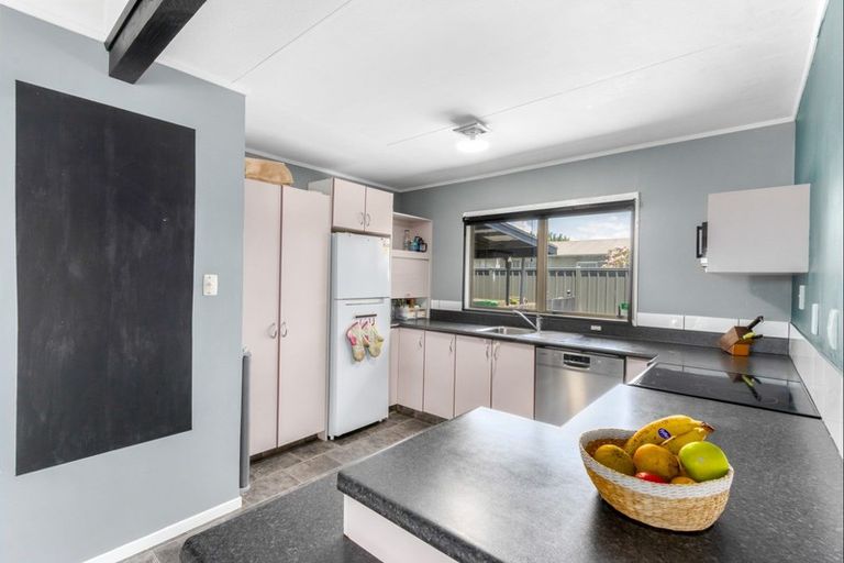 Photo of property in 9 Lichfield Crescent, Tamatea, Napier, 4112