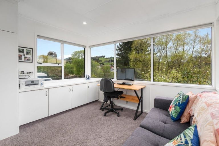 Photo of property in 20 Waldron Crescent, Green Island, Dunedin, 9018