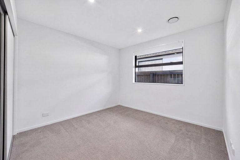 Photo of property in 79 Bannister Street, Jacks Point, Queenstown, 9371