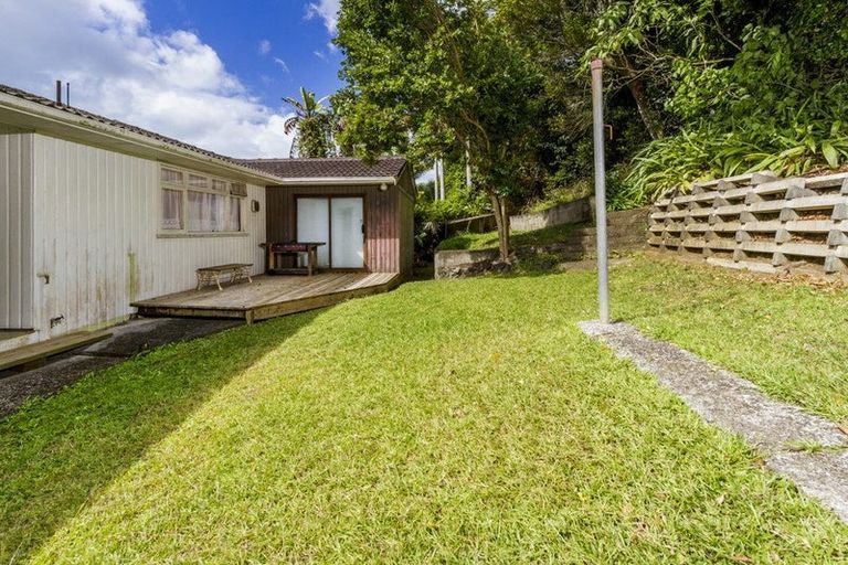 Photo of property in 26 Awaruku Road, Torbay, Auckland, 0630