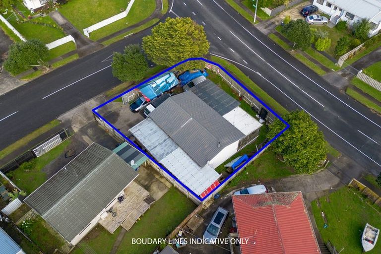 Photo of property in 178 Finlayson Avenue, Clendon Park, Auckland, 2103