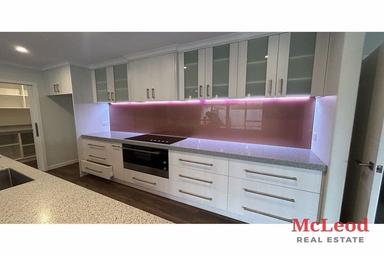 Photo of property in 23 Whiteoak Grove, Tinwald, Ashburton, 7700