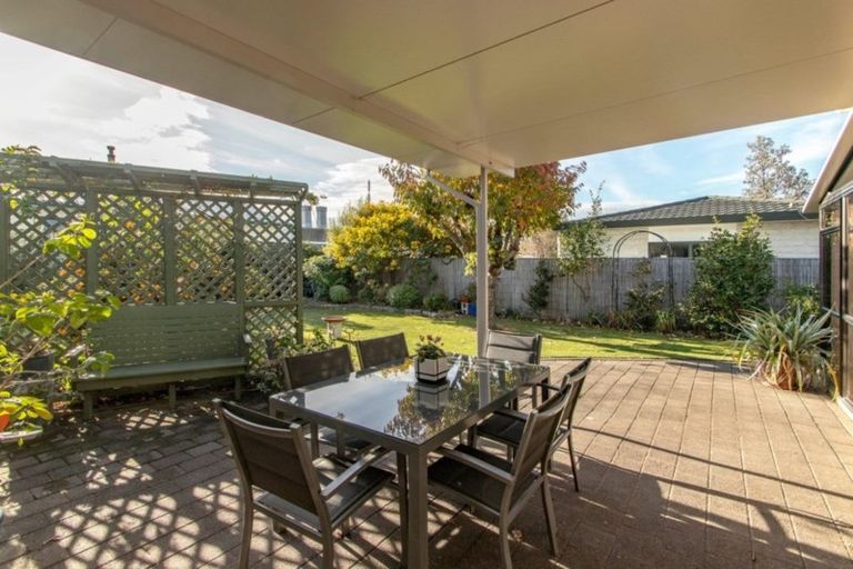 Photo of property in 34 Townshend Crescent, Greenmeadows, Napier, 4112