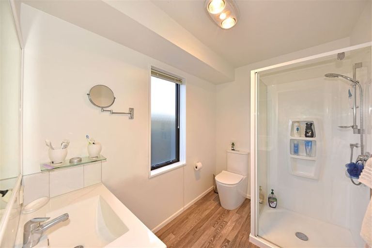 Photo of property in 12 Sweet Waters Place, Woolston, Christchurch, 8023