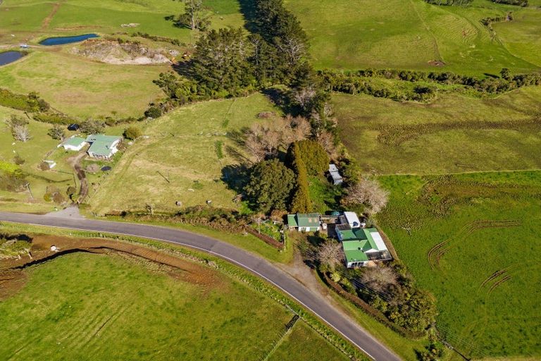 Photo of property in 194 Upper Newall Road, Newall, Warea, 4381