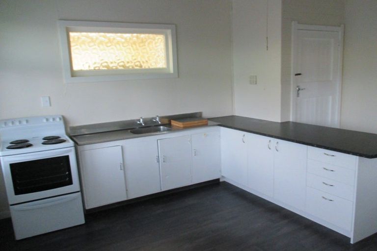 Photo of property in 285 Fitzherbert Avenue, West End, Palmerston North, 4410