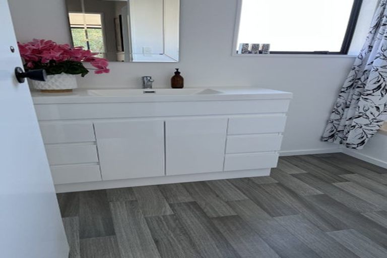 Photo of property in 32 Thomson Street, Lookout Point, Dunedin, 9011