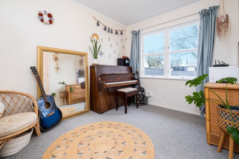 Photo of property in 1 Ripon Place, Tamatea, Napier, 4112